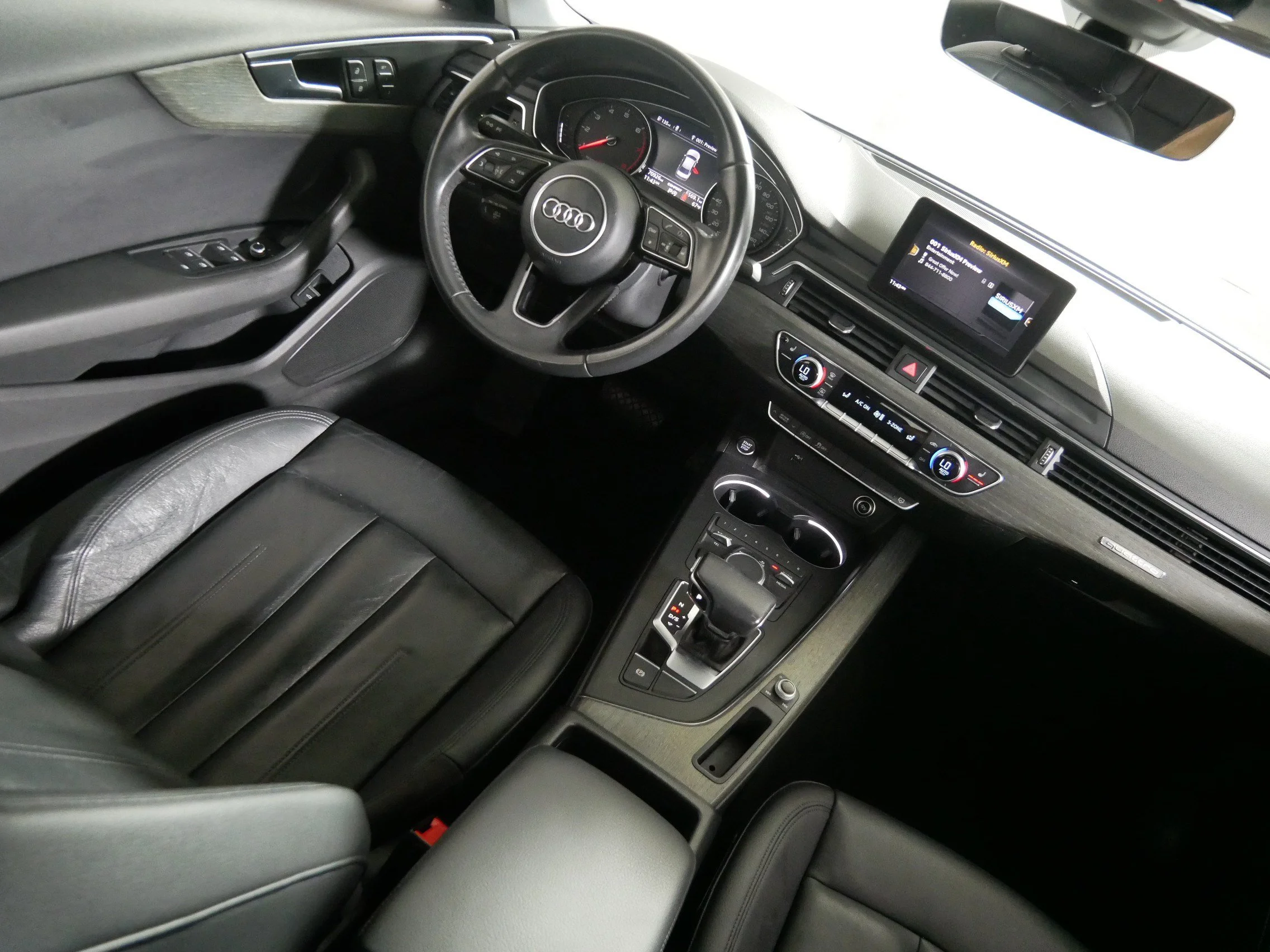Used 2018 Gray Audi Premium image 9