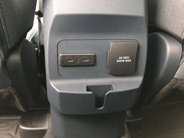 2025 Ford Maverick XLT - Photo 17