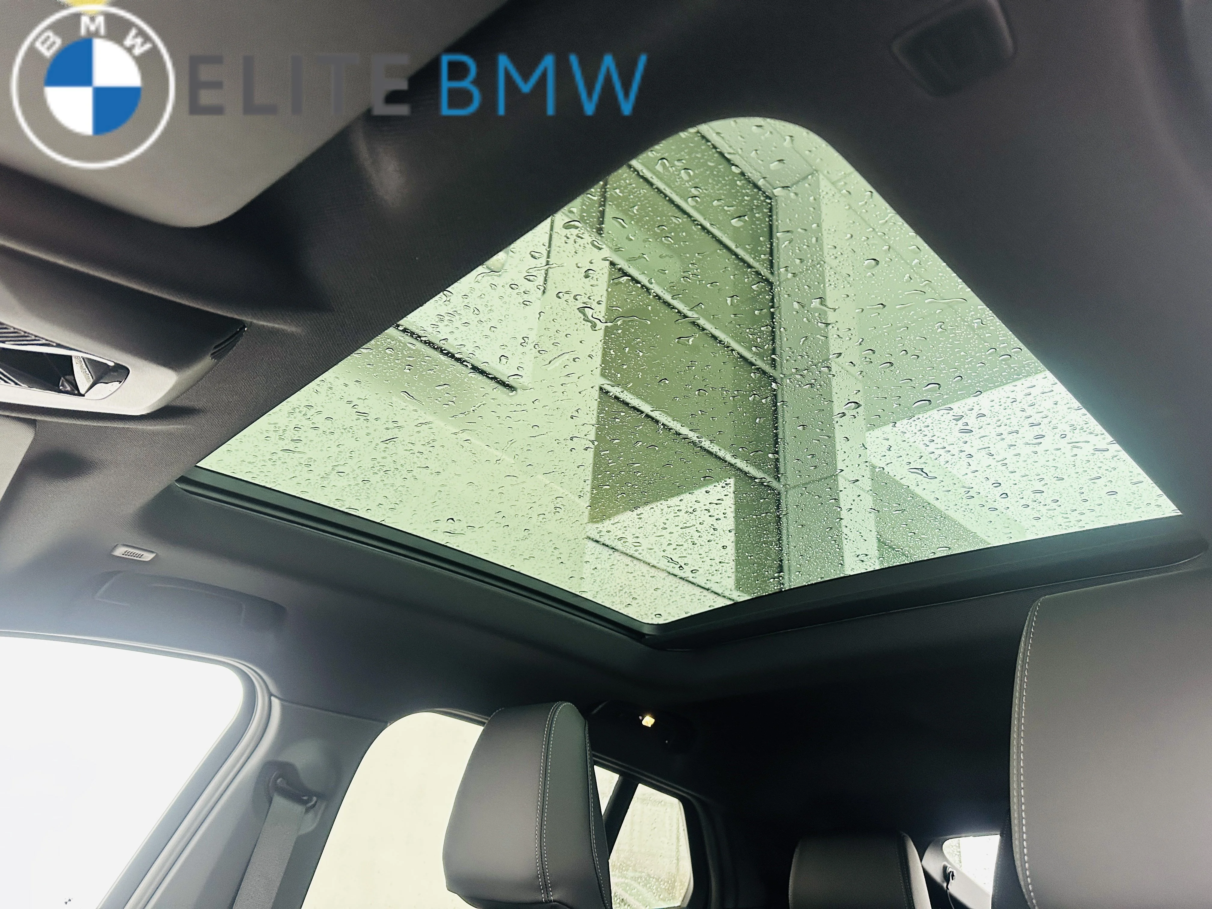 Used 2026 Mineral White Metallic BMW xDrive28i image 6