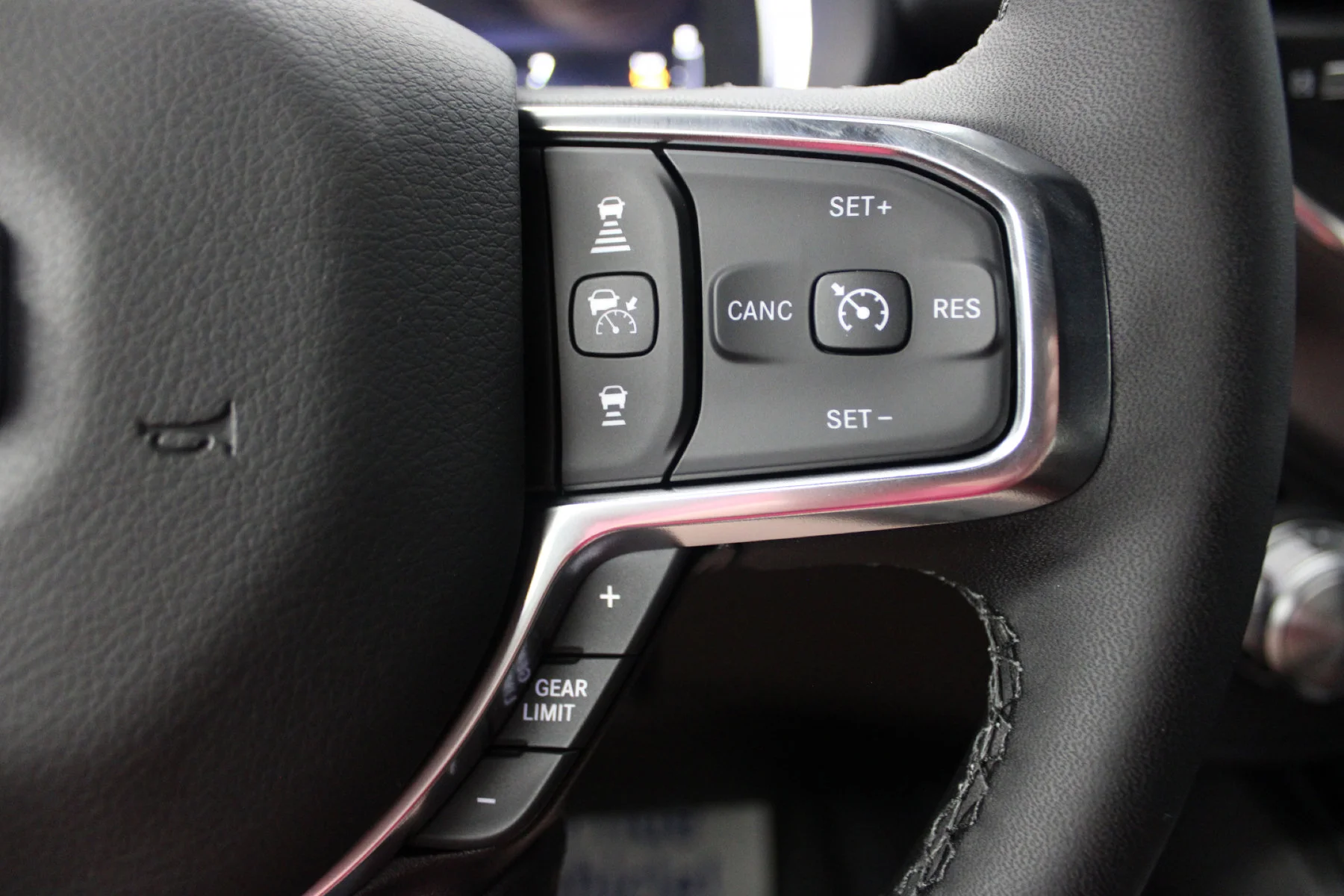 2026 RAM 1500 Laramie - Photo 11