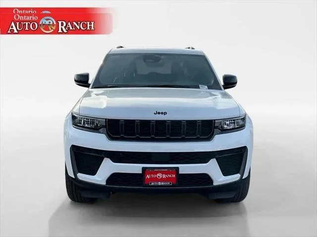 2026 Jeep Grand Cherokee Laredo - Photo 8