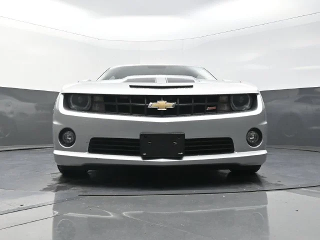 Used 2010 Silver Chevrolet SS image 29