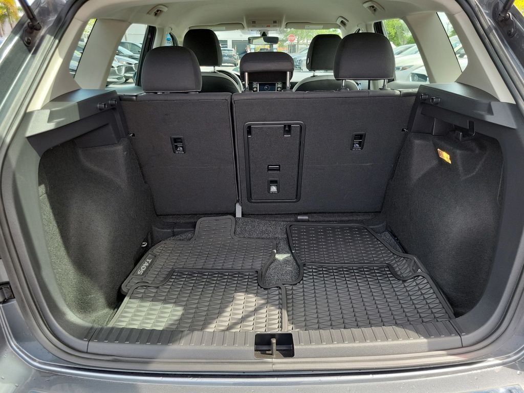 Used 2023 Gray Volkswagen 1.5T S image 6