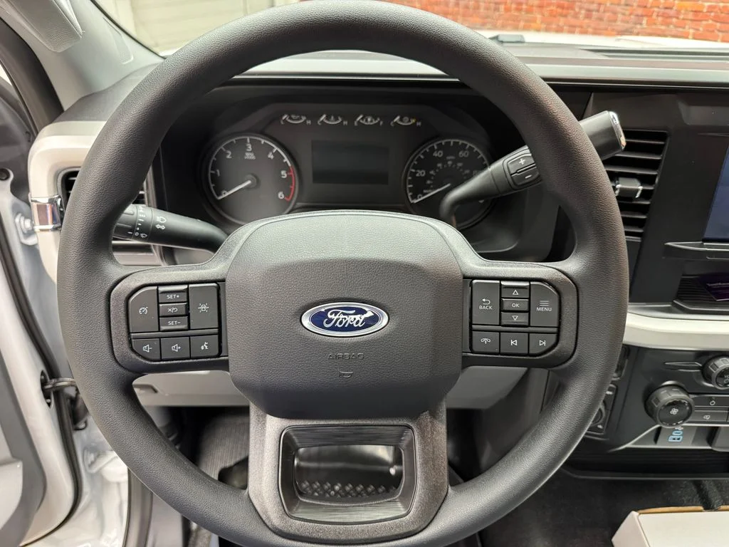 New 2026 Oxford White Ford F-550® XL image 14