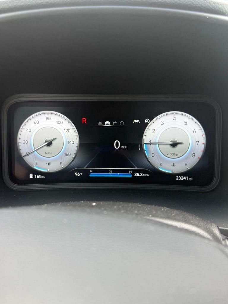 2022 Hyundai Kona Limited - Photo 3