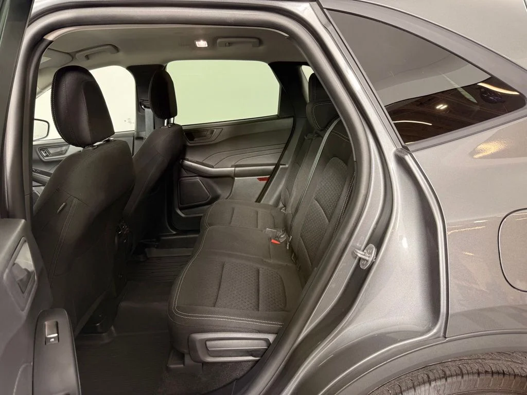 Used 2025 Gray Ford Active image 15