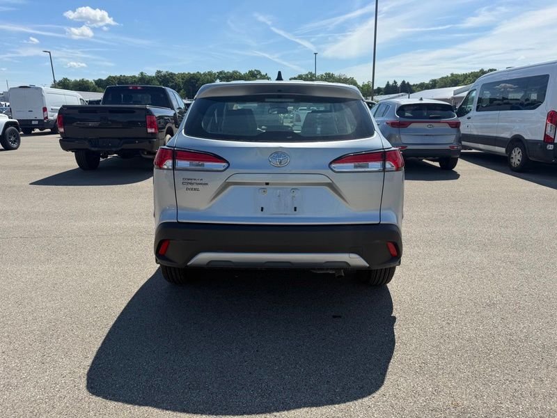 Used 2023 Silver Toyota L image 7