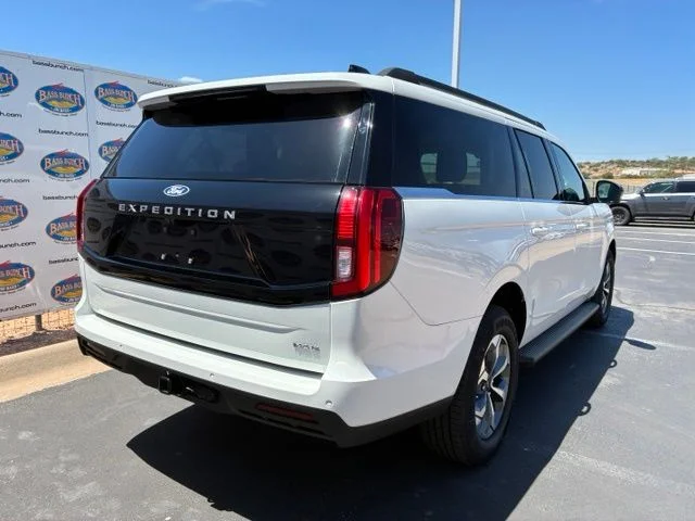 New 2027 Star White Metallic Tri-Coat Ford Active image 4