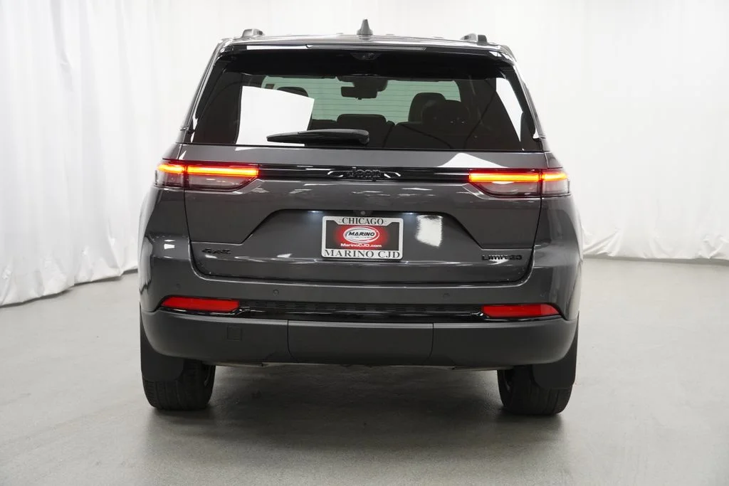 Certified Used 2024 Gray Jeep Limited image 11