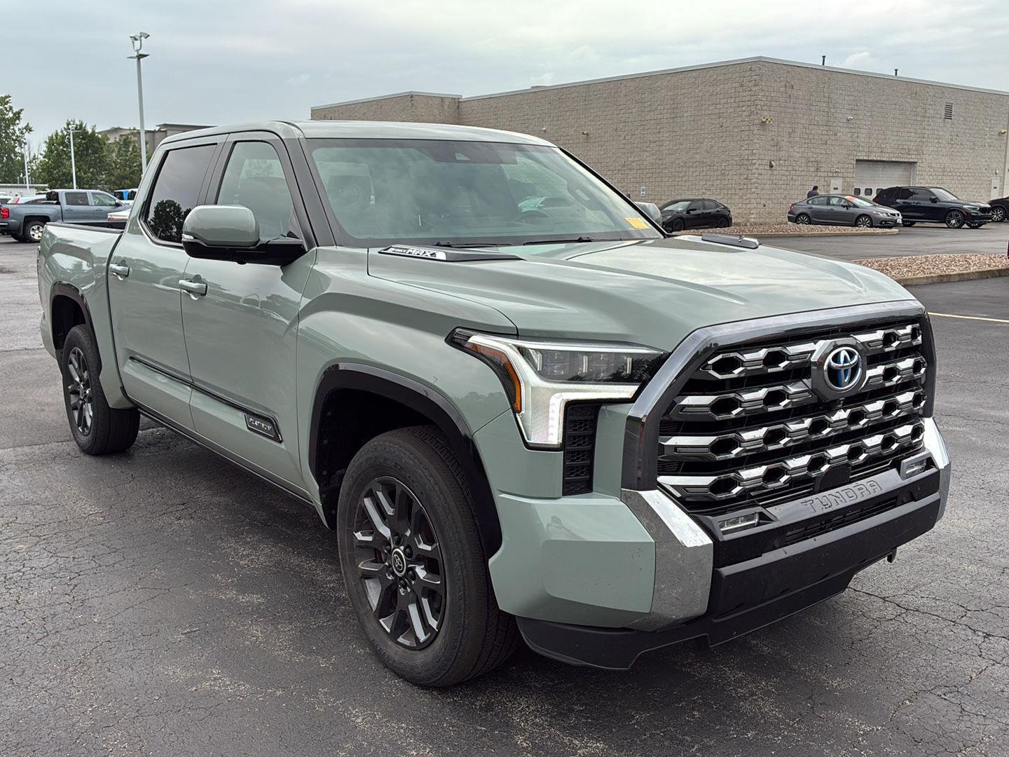 Used 2024 Lunar Rock Toyota Platinum HV image 13