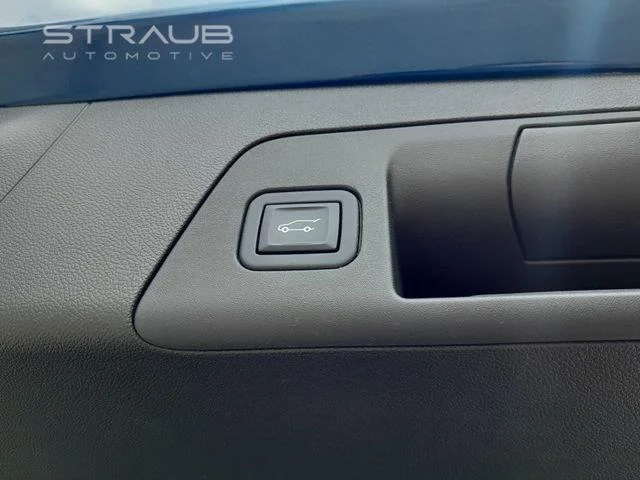 Used 2022 Sapphire Metallic Buick Preferred image 49