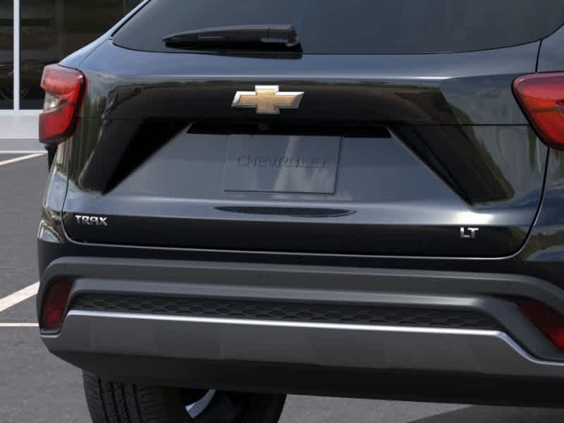 2026 Chevrolet Trax LT - Photo 14