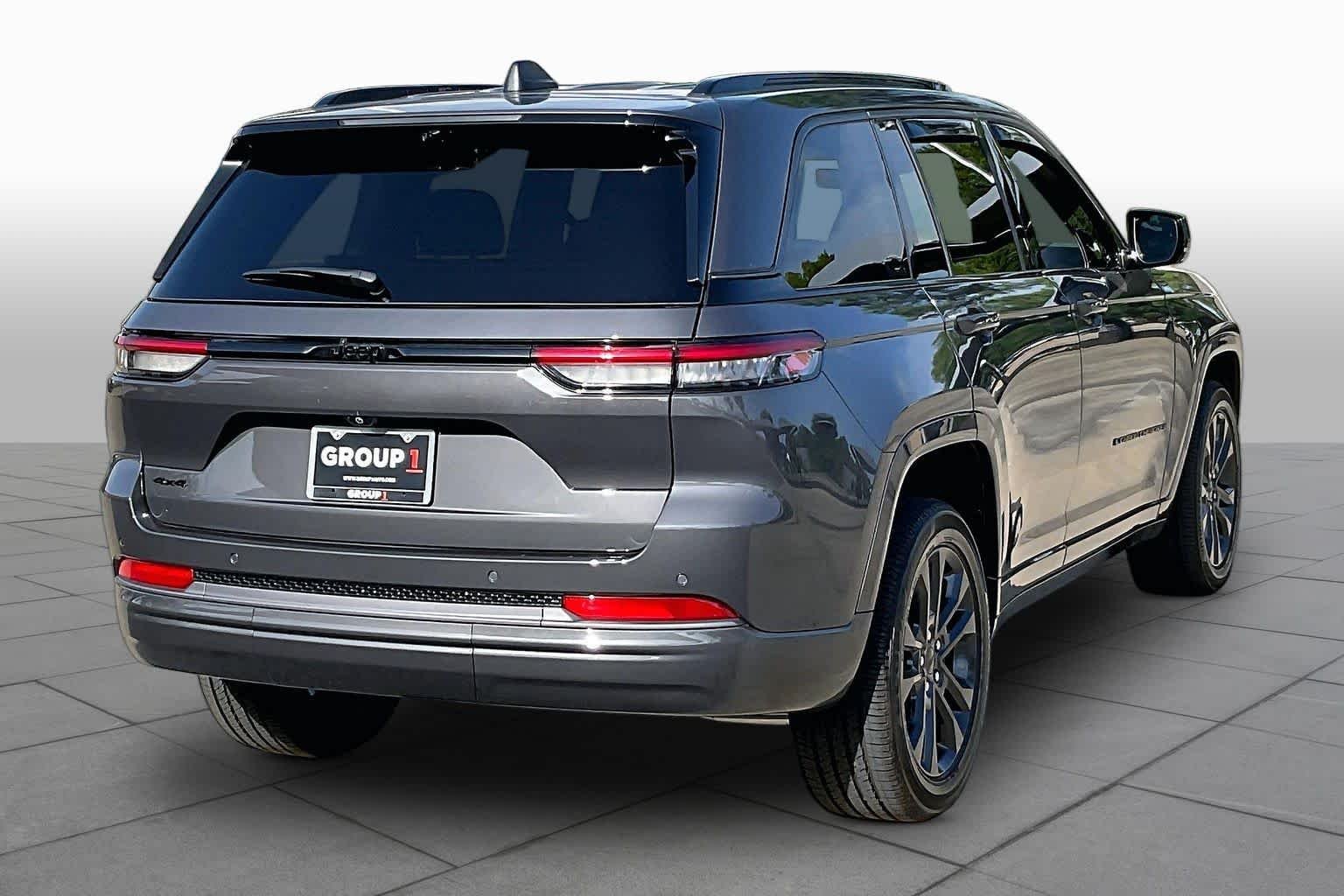 Used 2026 Baltic Gray Metallic Clearcoat Jeep Limited Reserve image 13
