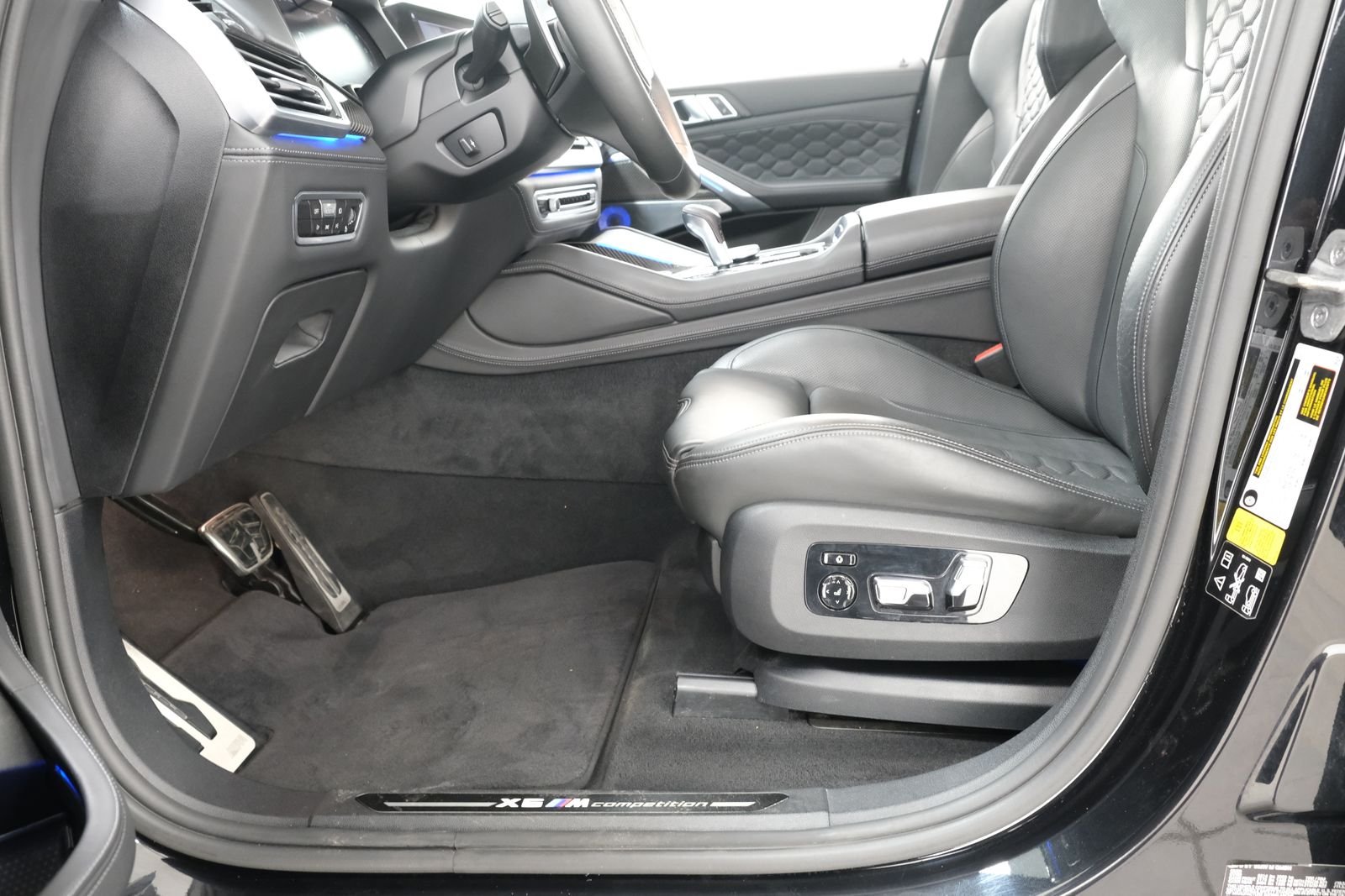 Used 2021 Black Sapphire Metallic BMW Base image 35