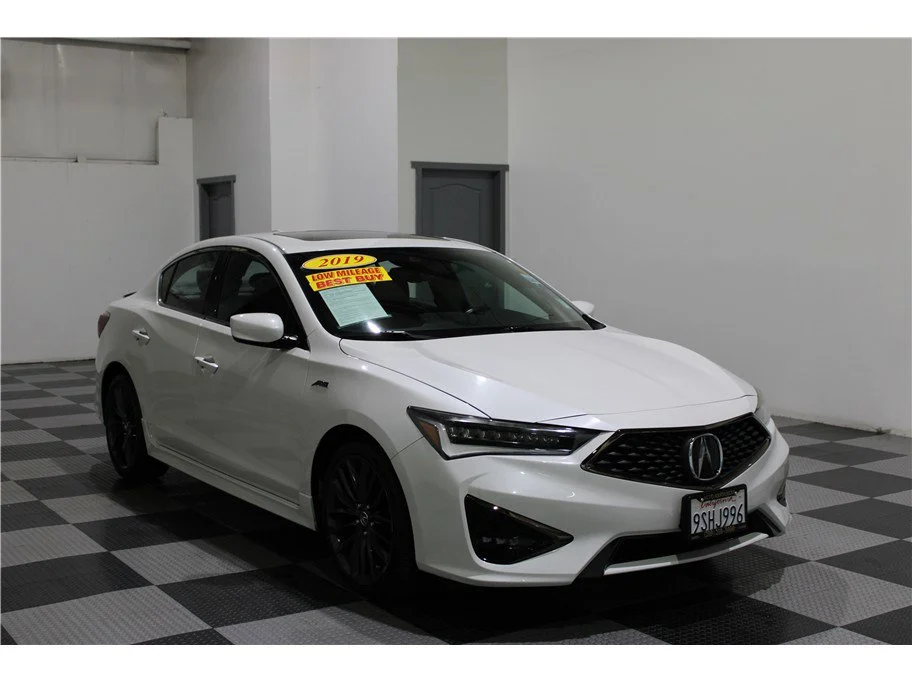 Used 2019 White Acura Premium & A-SPEC Pkgs Sedan 4D image 3