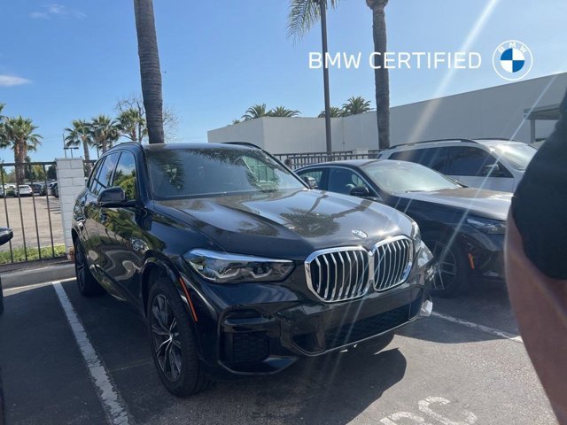 2023 BMW X5 xDrive45e's photo
