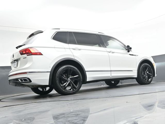Used 2023 White Volkswagen 2.0T SEL R-Line image 32