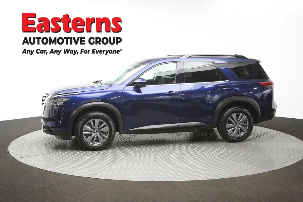 Used 2025 Blue Nissan SV image 58