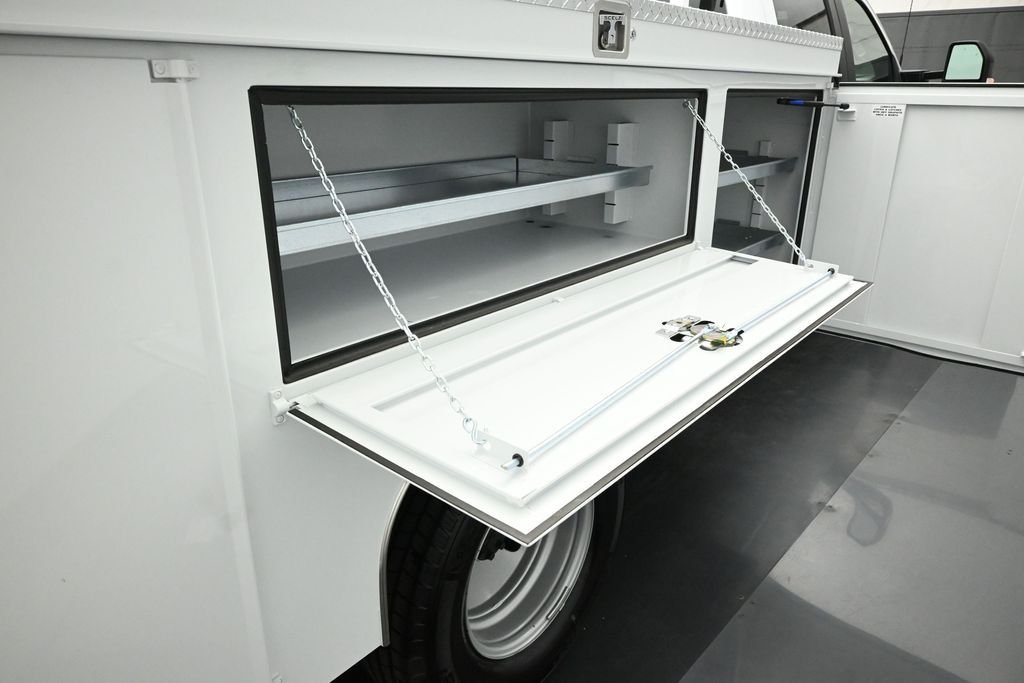 New 2026 Oxford White Ford XL image 26