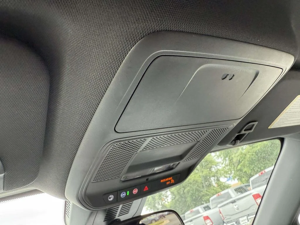 Used 2026 White Chevrolet LT image 28