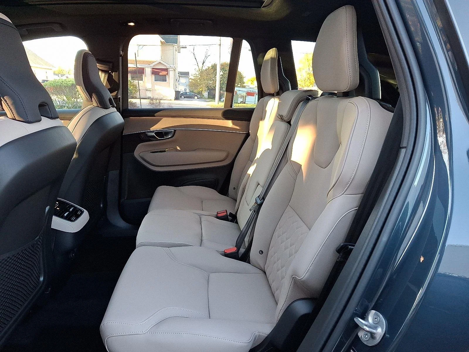 Used 2026 Denim Blue Metallic Volvo Plus image 10