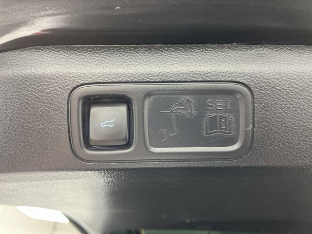 Used 2023 Dark Matter Gray Ford XLT image 5