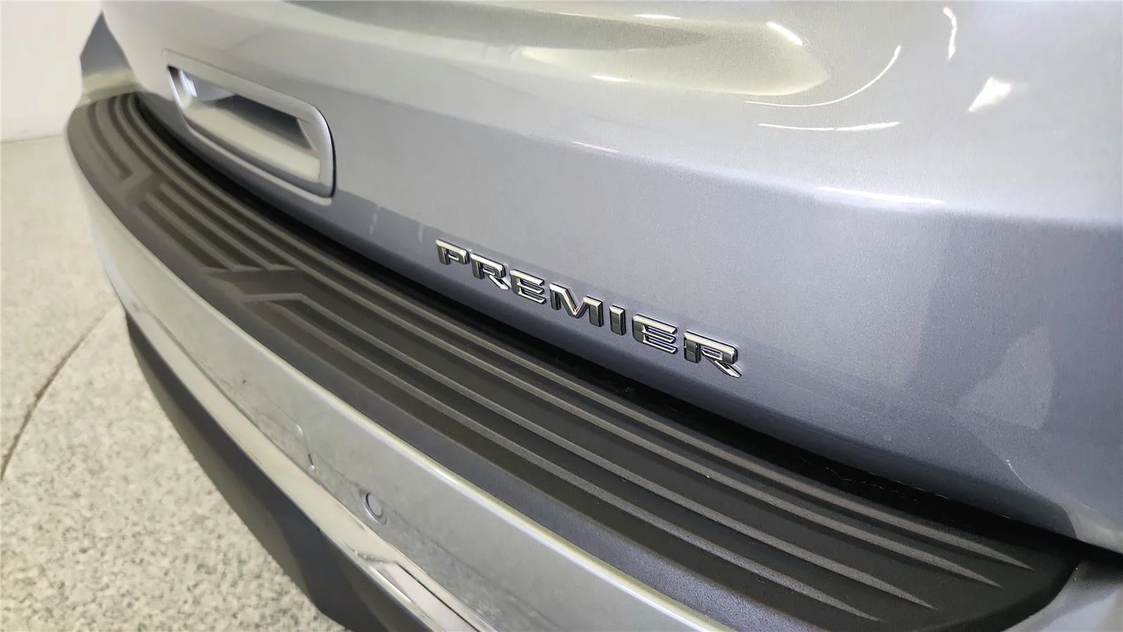 2026 Chevrolet Tahoe Premier - Photo 17