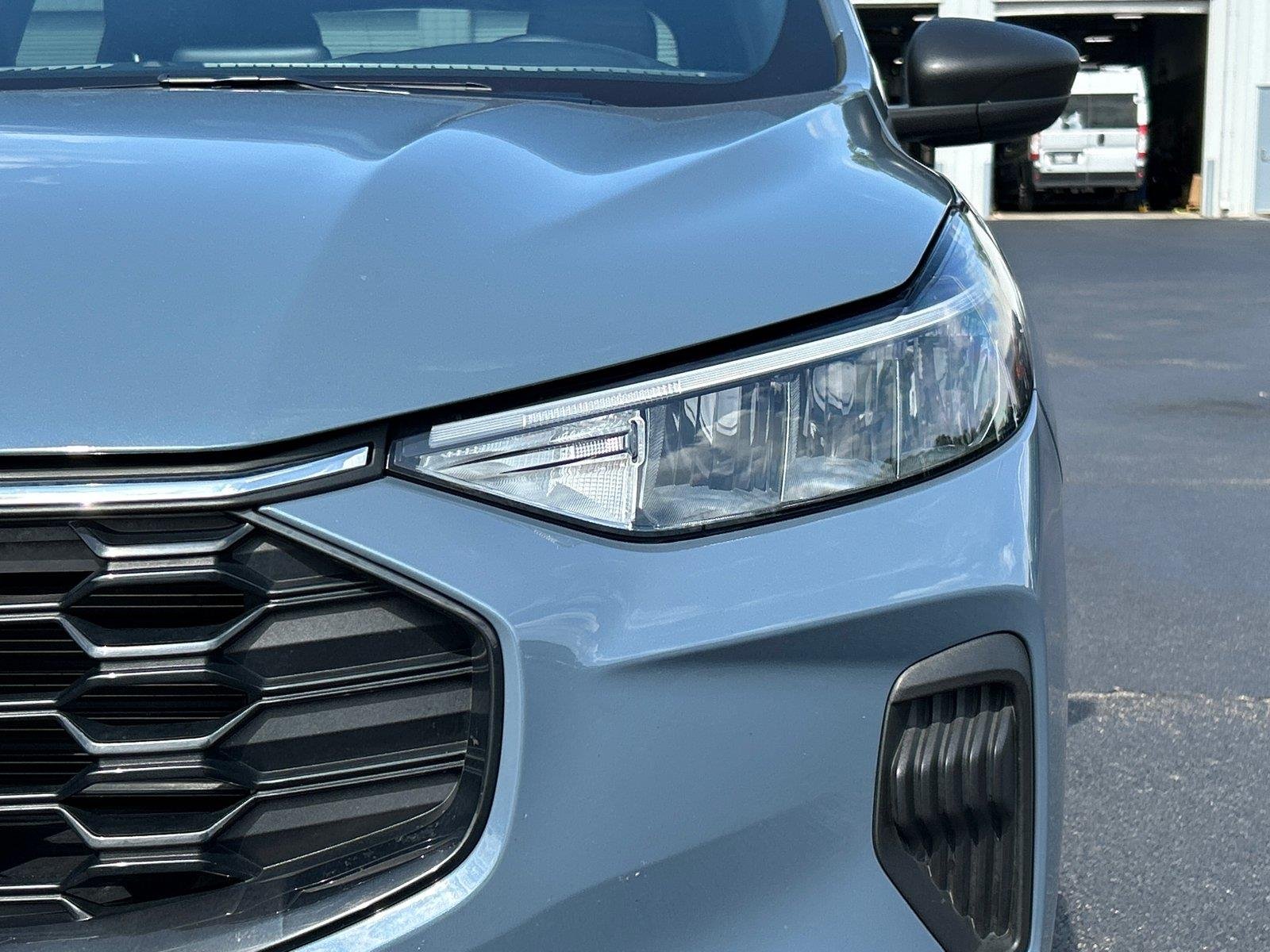 Used 2025 Vapor Blue Ford ST-Line image 11