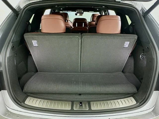 New 2026 Silver Genesis 3.5T Prestige image 26
