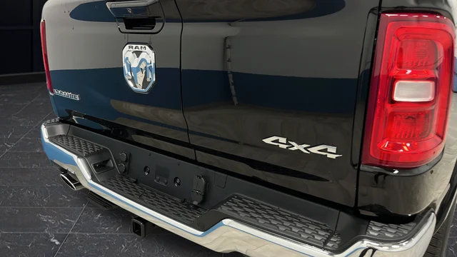 New 2026 Diamond Black Crystal Pearl-Coat Exterior Paint RAM Laramie image 42