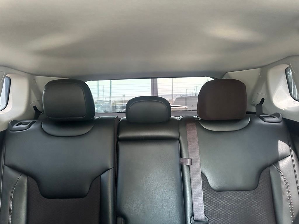 Used 2022 Gray Jeep Trailhawk image 19