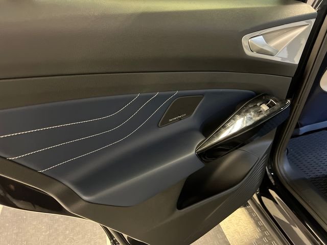 2025 Volkswagen ID.4 PRO S PLUS - Photo 11