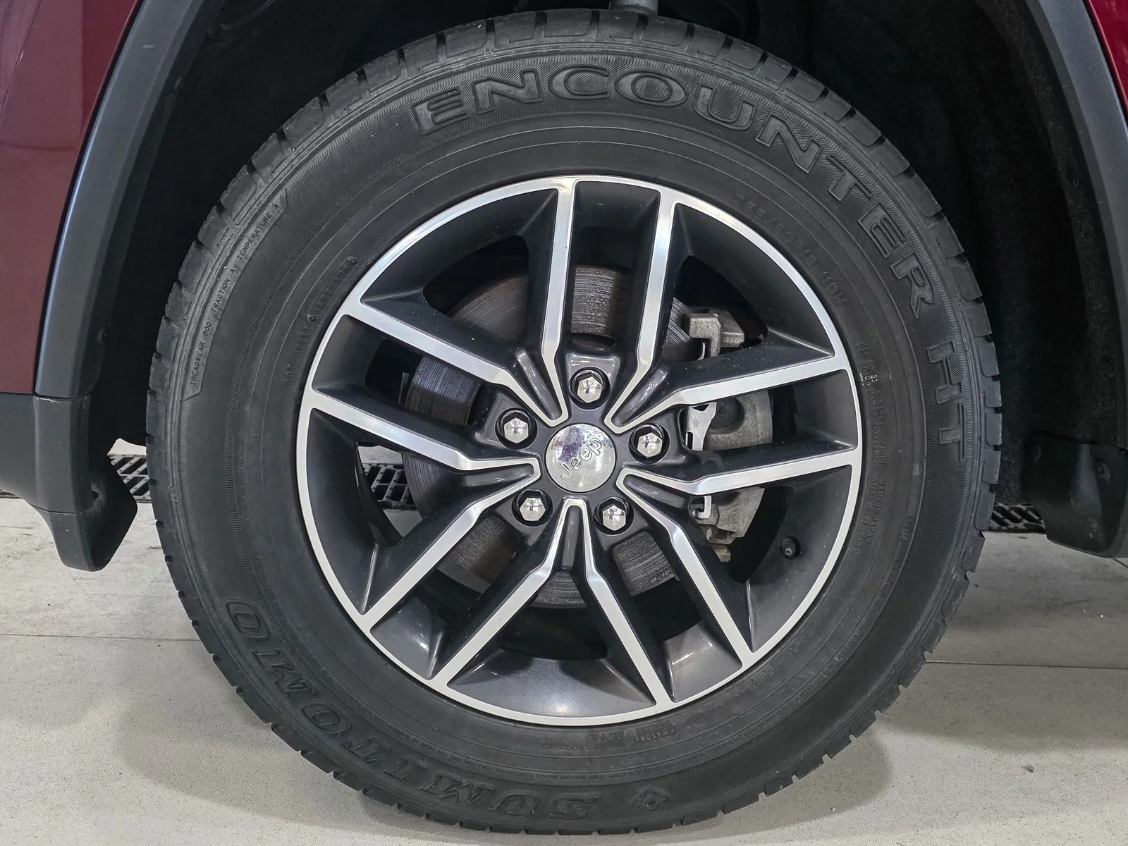 Used 2018 Red Jeep Limited image 18