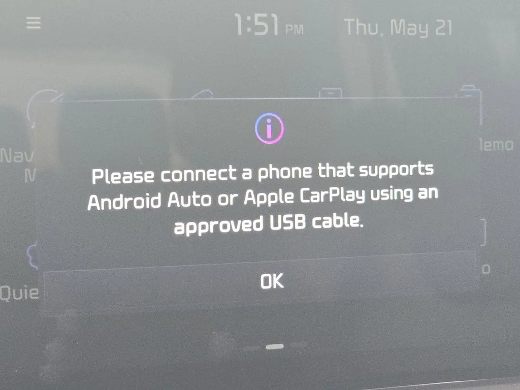 Used 2024 Silver Kia LX image 4