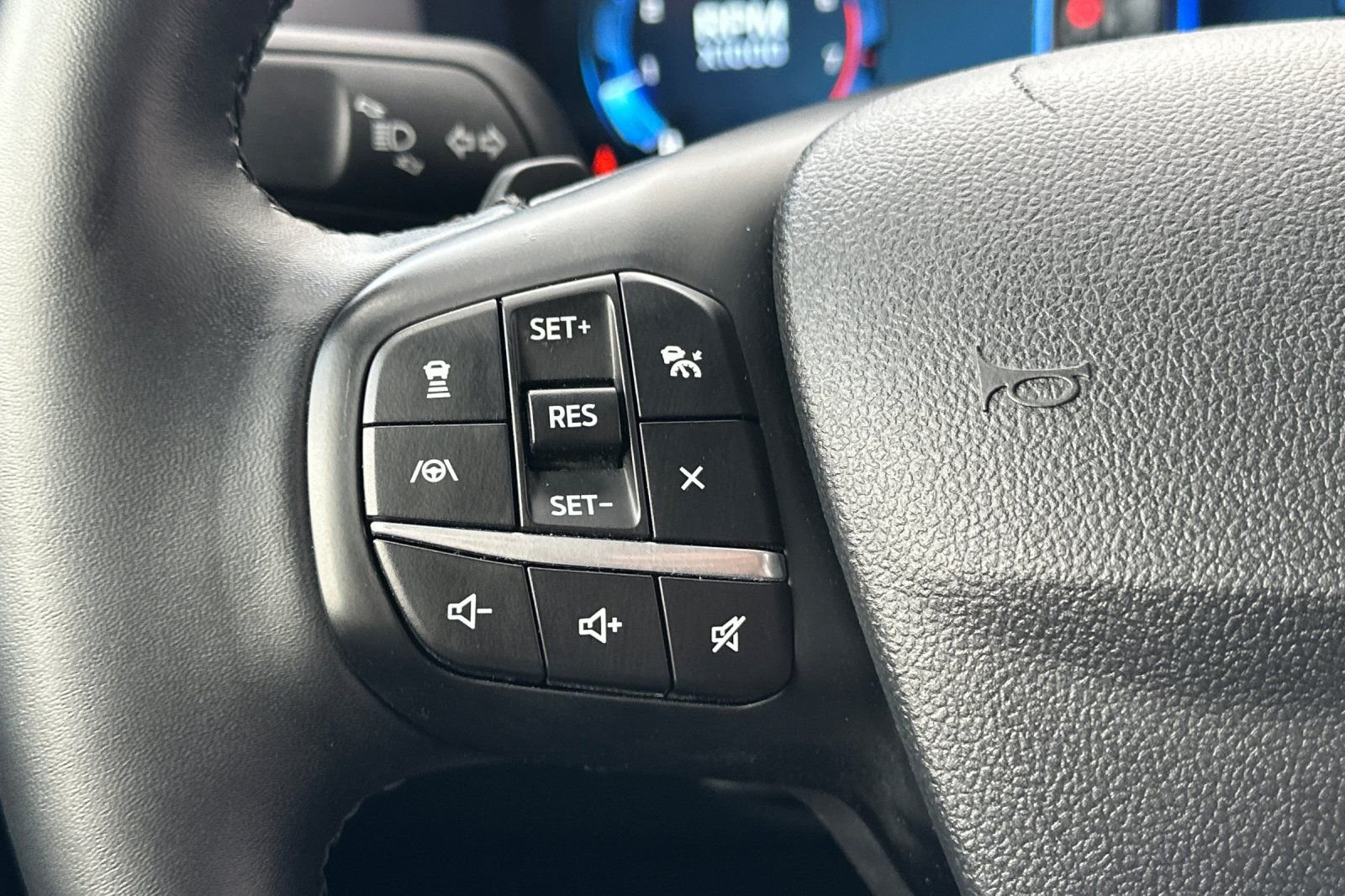 Used 2025 Blue Ford Badlands image 25