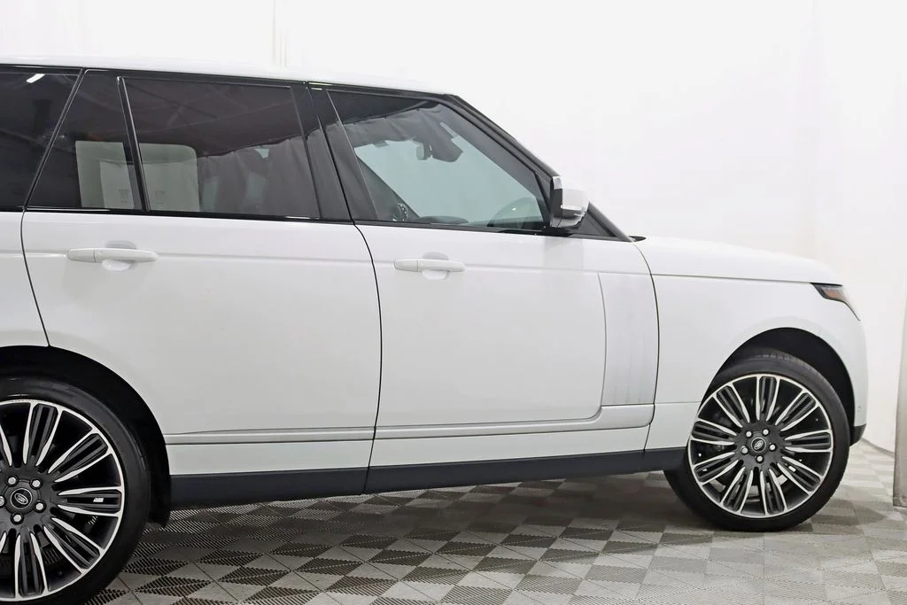 Used 2022  Land Rover Westminster image 9