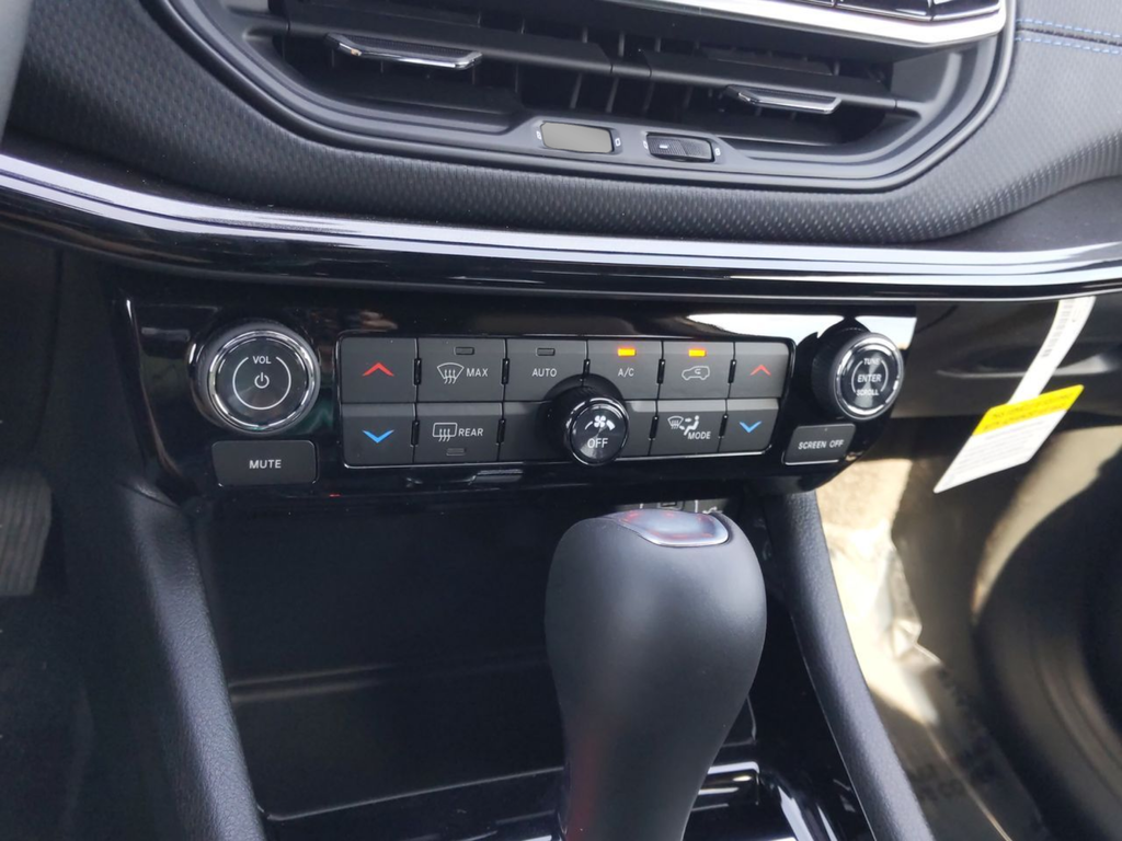 New 2026 Bright White Clearcoat Jeep Limited image 35
