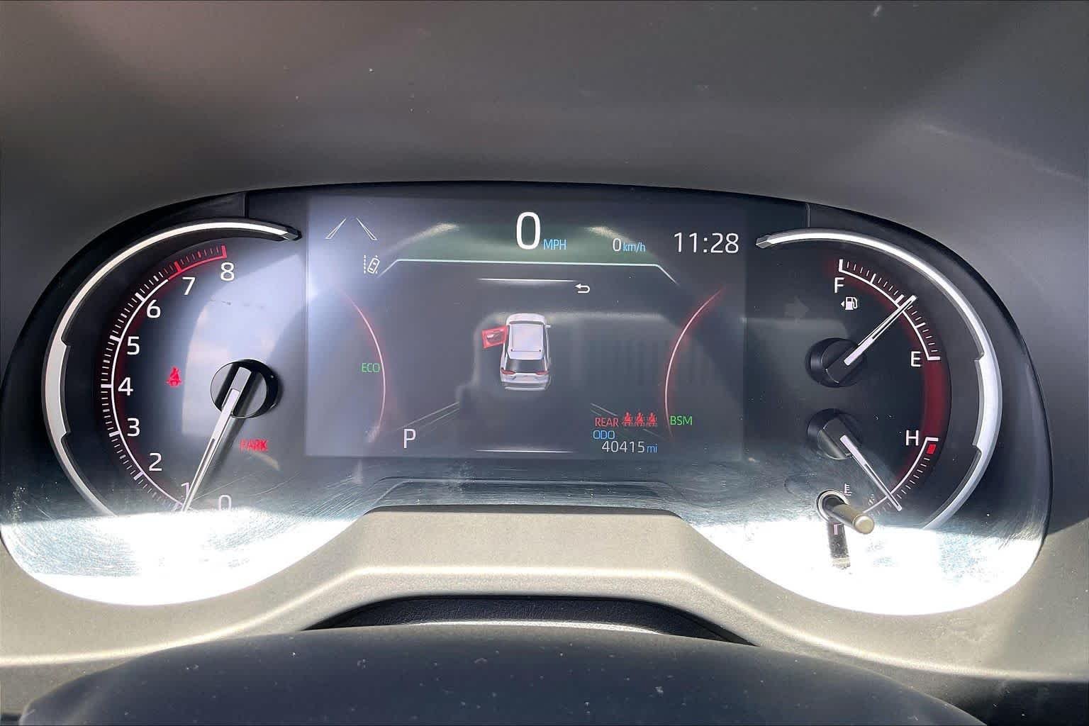 Used 2024 Wind Chill Pearl Toyota XLE Premium image 24