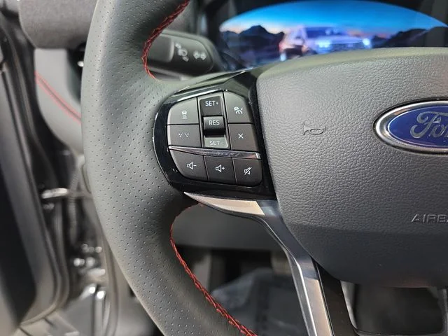 Used 2026 Carbonized Gray Metallic Ford ST-Line image 17