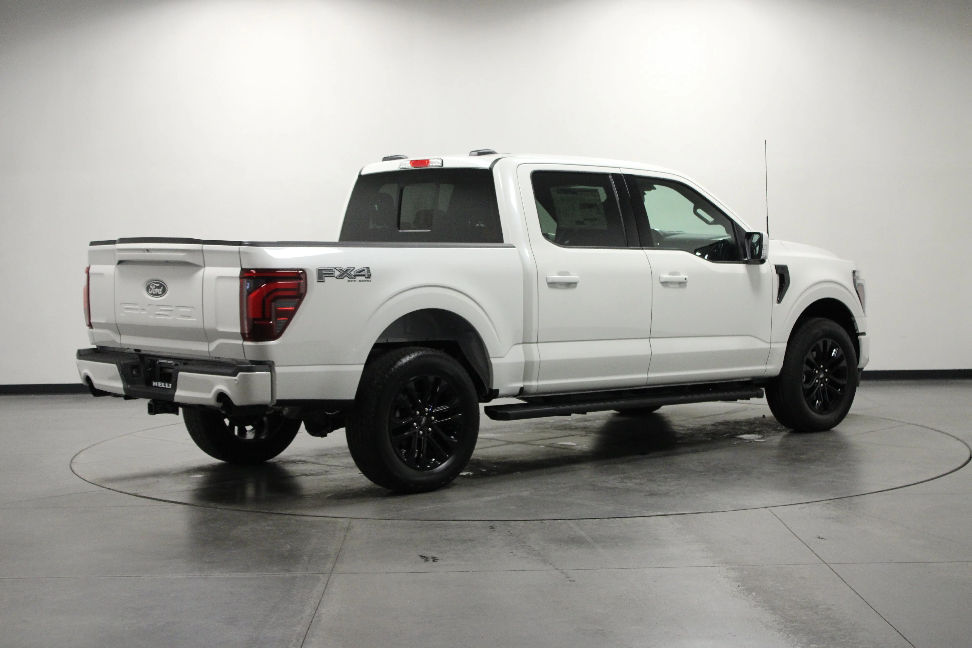 New 2026 Star White Metallic Tri-Coat Ford Lariat® image 4