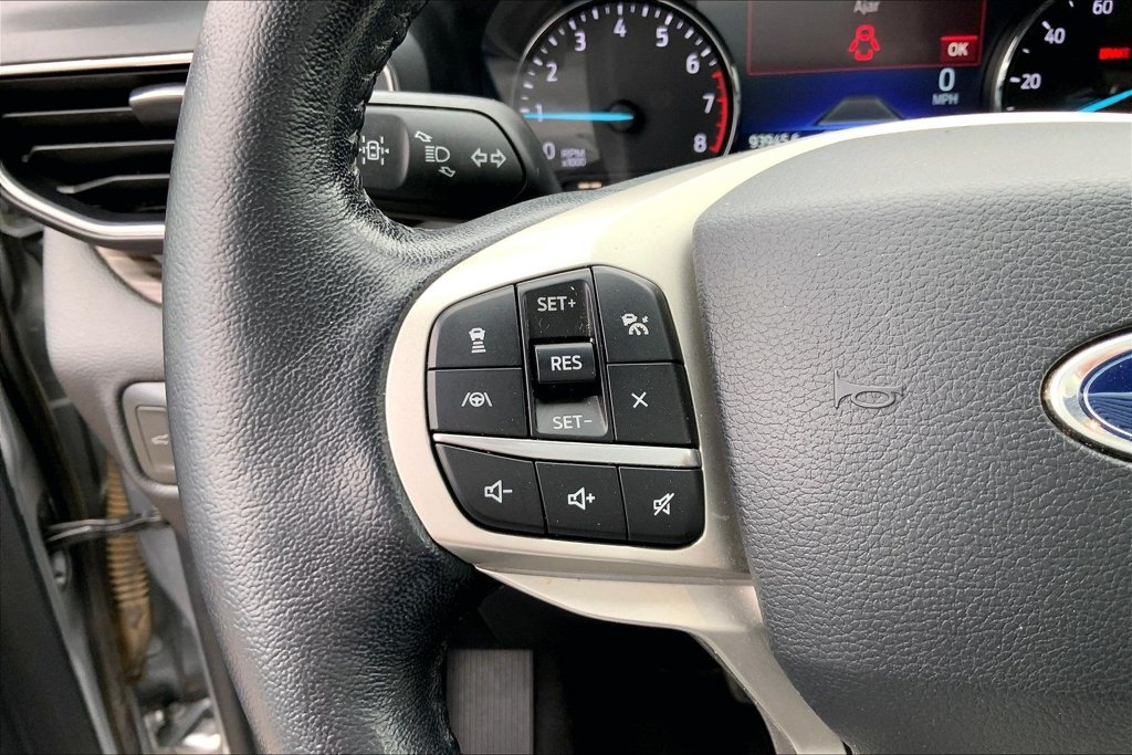 Used 2021 Silver Ford Limited image 11