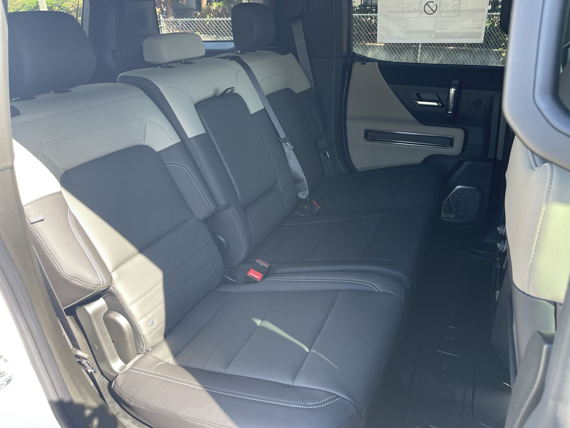 2026 GMC HUMMER EV 2X - Photo 61