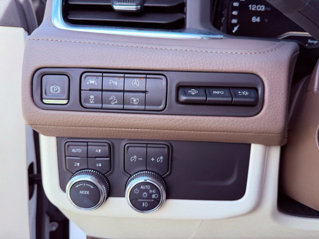 Used 2024 White GMC Denali image 16