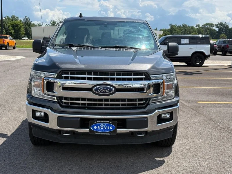 Certified Used 2020 Magnetic Metallic Ford XLT image 10