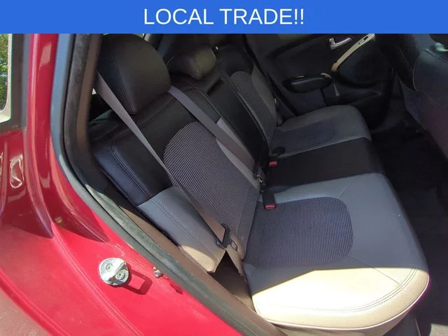 Used 2013 Red Hyundai GLS image 32