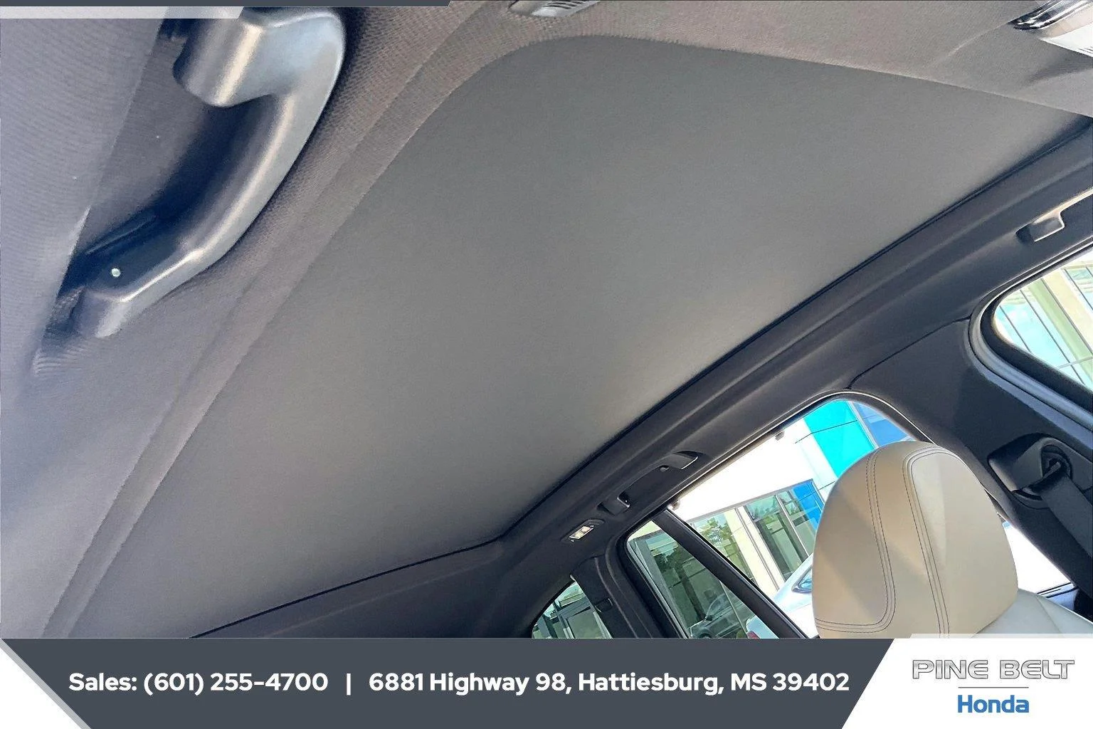 Used 2022 Brooklyn Grey Metallic BMW sDrive30i image 16