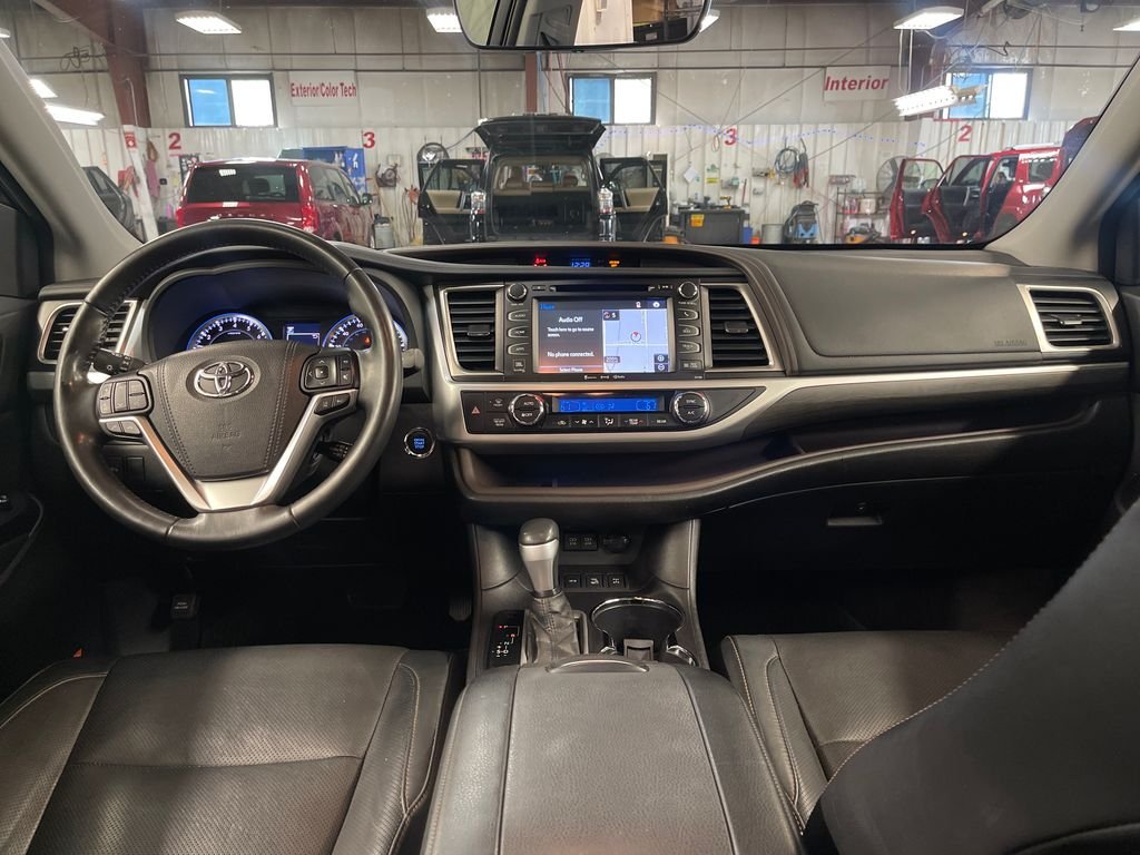 Certified Used 2017 Brown Toyota Limited image 17