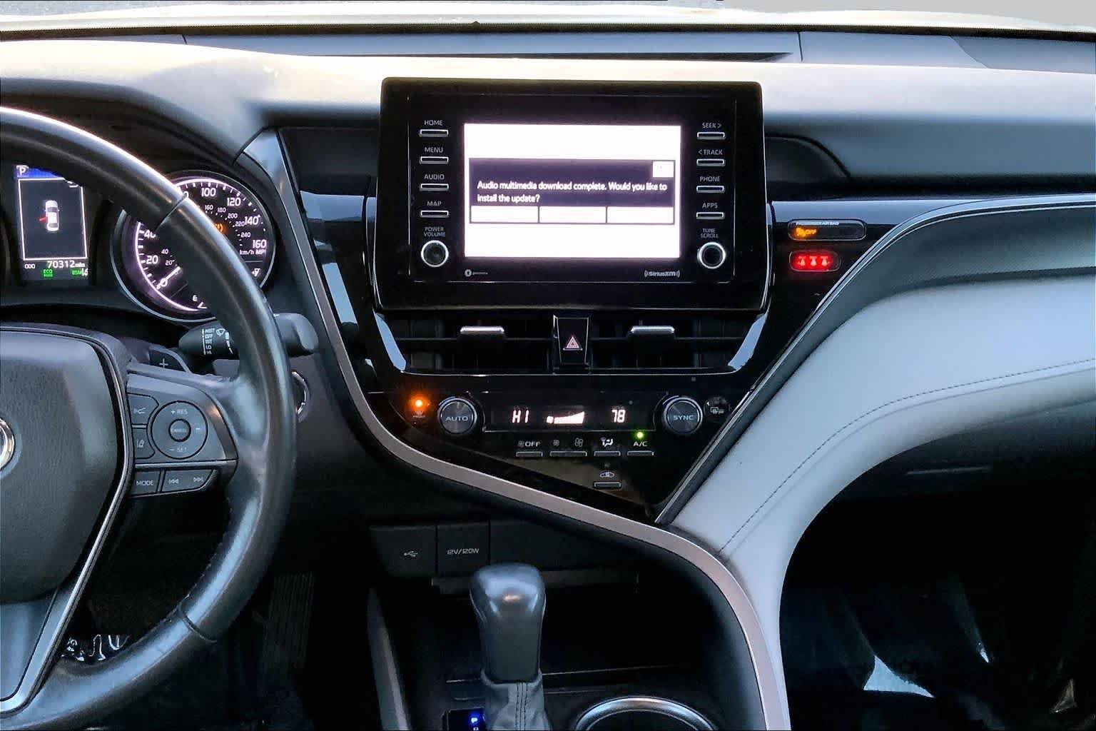 Used 2022 BLUE Toyota SE image 7