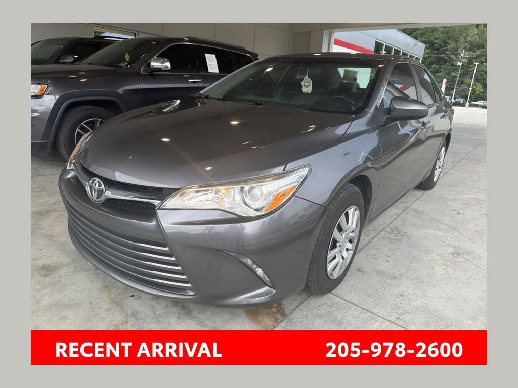 2015 Toyota Camry 2.5 Auto LE's photo