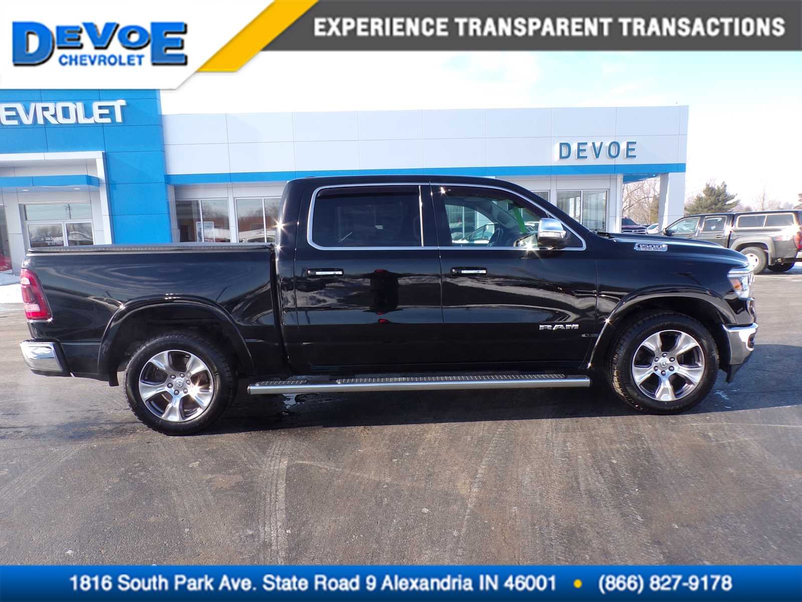 2021 RAM 1500 Laramie 4x4 Crew Cab 5'7's photo
